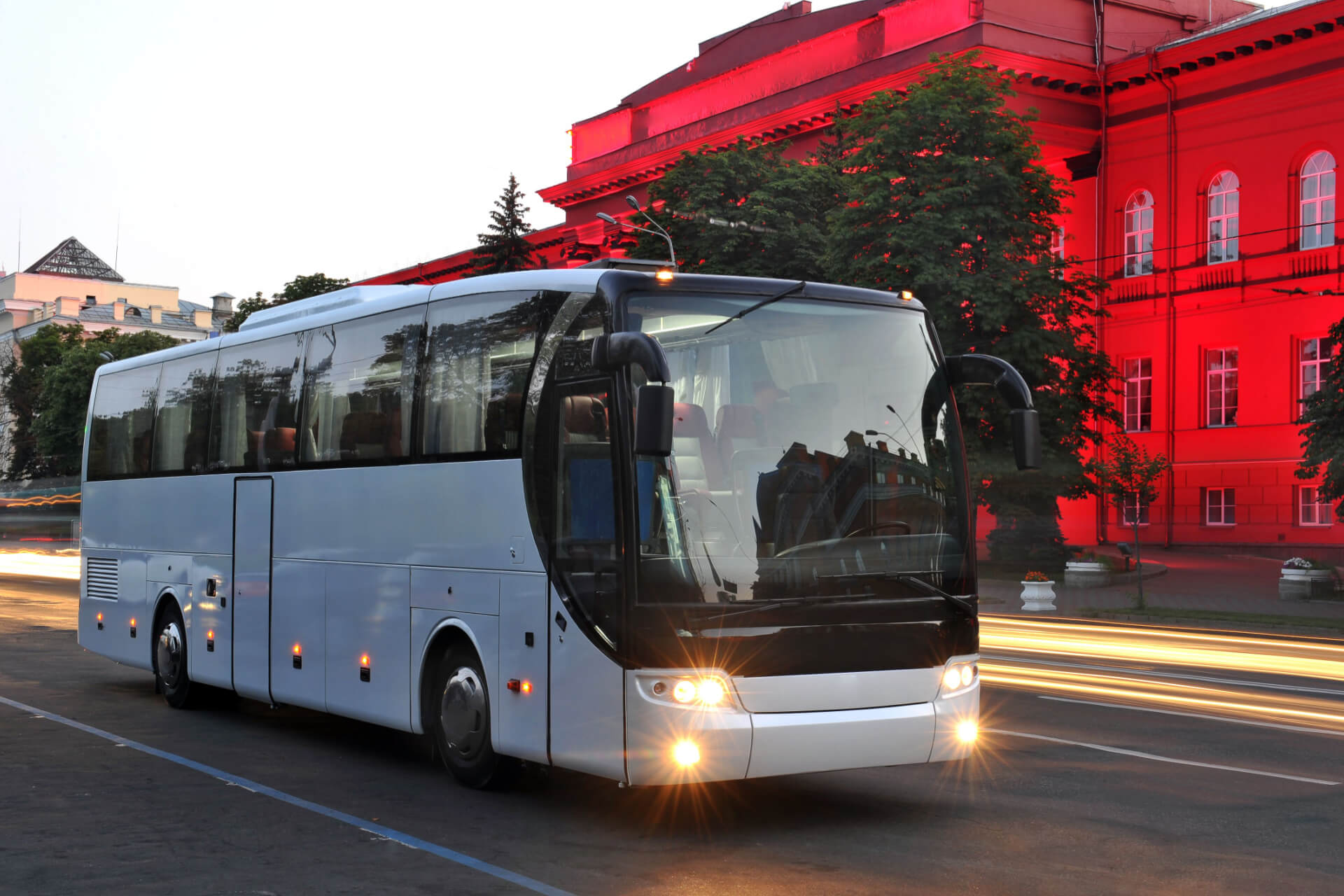 bus tours queensland