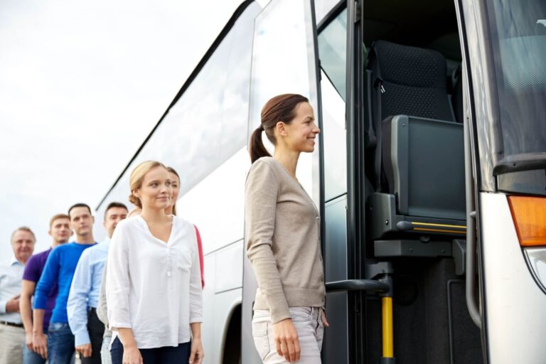 Navigating School Excursions with Bus Companies in QLD